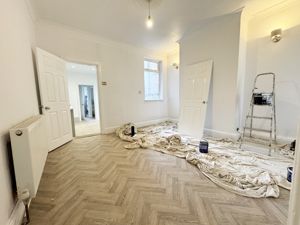 Photo 14- click for photo gallery